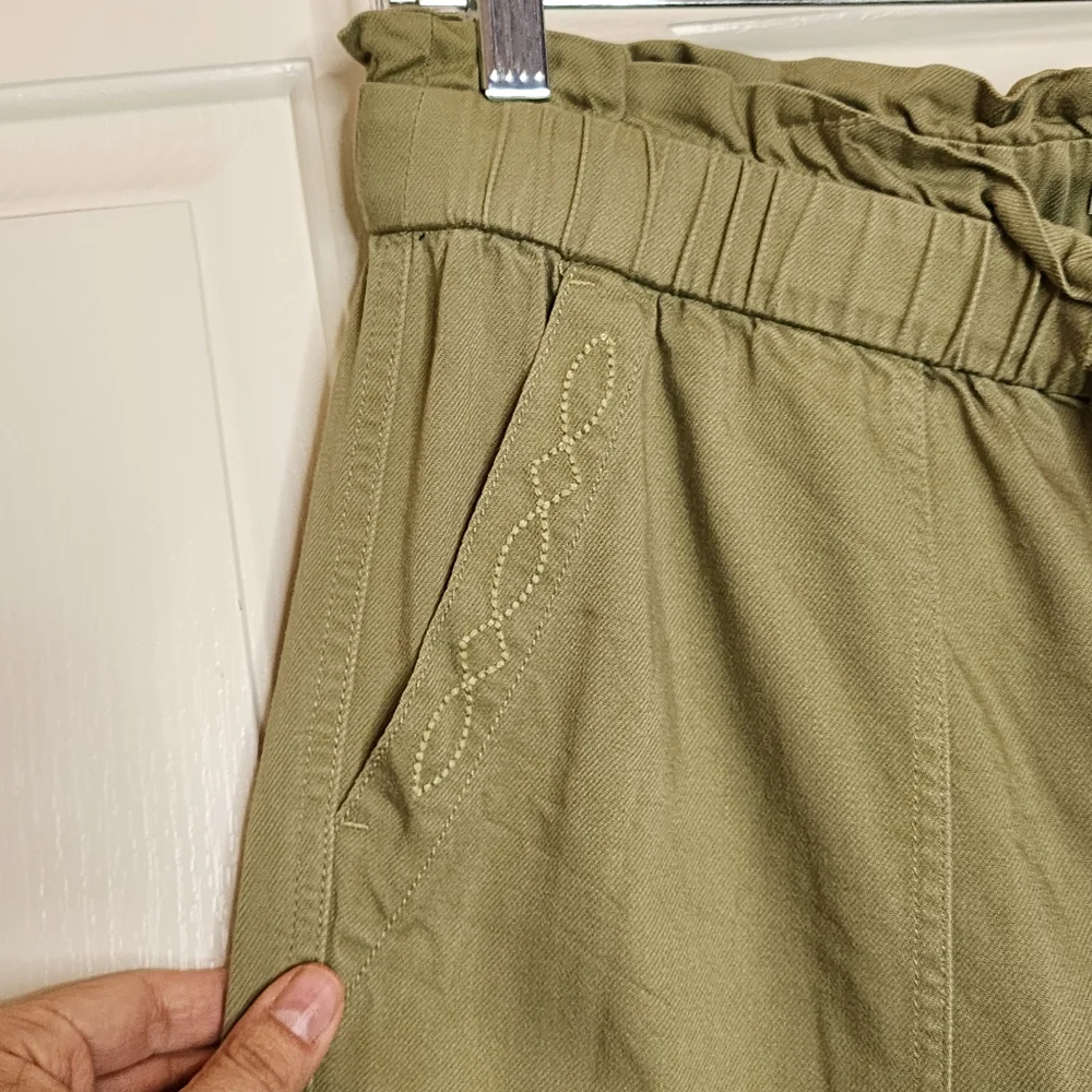 Frye x Anthropologie domi paperbag waisted pants | Green | Size 27